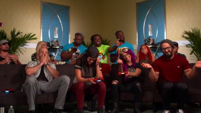 HUGGIN27_UPPERCUTS_28Bayley_Cesaro29_vs__NASHA_28Sasha_Neville29_--_Rocket_League__mp40541.jpg