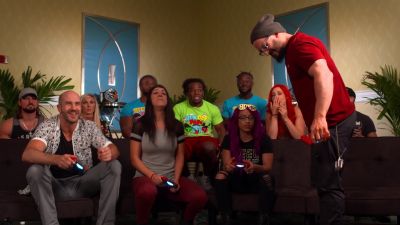 HUGGIN27_UPPERCUTS_28Bayley_Cesaro29_vs__NASHA_28Sasha_Neville29_--_Rocket_League__mp40657.jpg