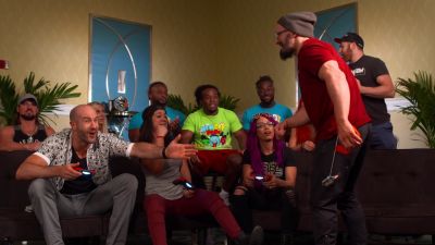 HUGGIN27_UPPERCUTS_28Bayley_Cesaro29_vs__NASHA_28Sasha_Neville29_--_Rocket_League__mp40661.jpg