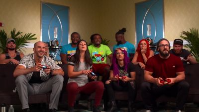HUGGIN27_UPPERCUTS_28Bayley_Cesaro29_vs__NASHA_28Sasha_Neville29_--_Rocket_League__mp40671.jpg
