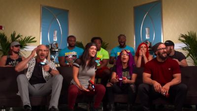 HUGGIN27_UPPERCUTS_28Bayley_Cesaro29_vs__NASHA_28Sasha_Neville29_--_Rocket_League__mp40703.jpg
