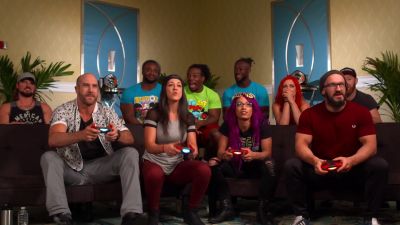 HUGGIN27_UPPERCUTS_28Bayley_Cesaro29_vs__NASHA_28Sasha_Neville29_--_Rocket_League__mp40714.jpg