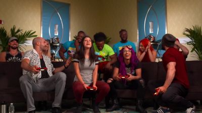 HUGGIN27_UPPERCUTS_28Bayley_Cesaro29_vs__NASHA_28Sasha_Neville29_--_Rocket_League__mp40832.jpg