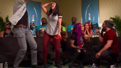 HUGGIN27_UPPERCUTS_28Bayley_Cesaro29_vs__NASHA_28Sasha_Neville29_--_Rocket_League__mp40906.jpg