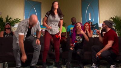 HUGGIN27_UPPERCUTS_28Bayley_Cesaro29_vs__NASHA_28Sasha_Neville29_--_Rocket_League__mp40907.jpg
