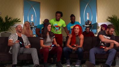 HUGGIN__UPPERCUTS_28Bayley_Cesaro29_vs__UP-UPBEATNIKS_28Becky_Sami29_--_Rocket_Leag_mp40019.jpg