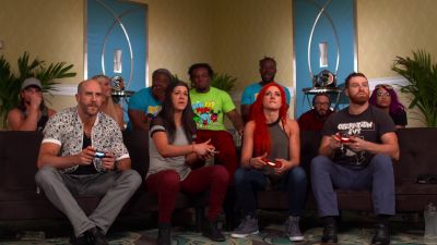 HUGGIN__UPPERCUTS_28Bayley_Cesaro29_vs__UP-UPBEATNIKS_28Becky_Sami29_--_Rocket_Leag_mp40102.jpg