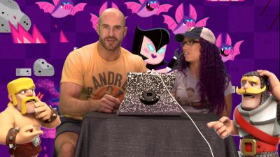 IT_S_BOSS_TIME__SASHA_BANKS_goes_to_school_on_Clash_Royale__-_Clash_with_Cesaro_mp40055.jpg