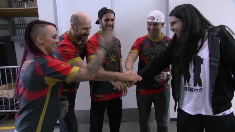 LEAGUE_OF_LEGENDS_-_Team_WWE_vs__Team_NXT_SHOWMATCH_mp40088.jpg