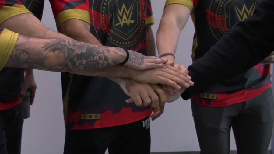 LEAGUE_OF_LEGENDS_-_Team_WWE_vs__Team_NXT_SHOWMATCH_mp40089.jpg