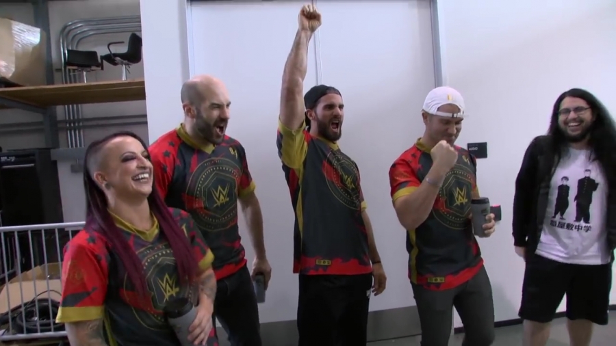 LEAGUE_OF_LEGENDS_-_Team_WWE_vs__Team_NXT_SHOWMATCH_mp40092.jpg