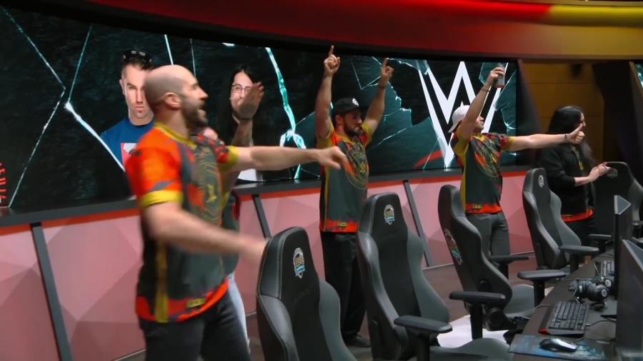 LEAGUE_OF_LEGENDS_-_Team_WWE_vs__Team_NXT_SHOWMATCH_mp40287.jpg