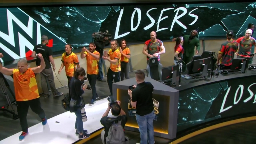 LEAGUE_OF_LEGENDS_-_Team_WWE_vs__Team_NXT_SHOWMATCH_mp40800.jpg