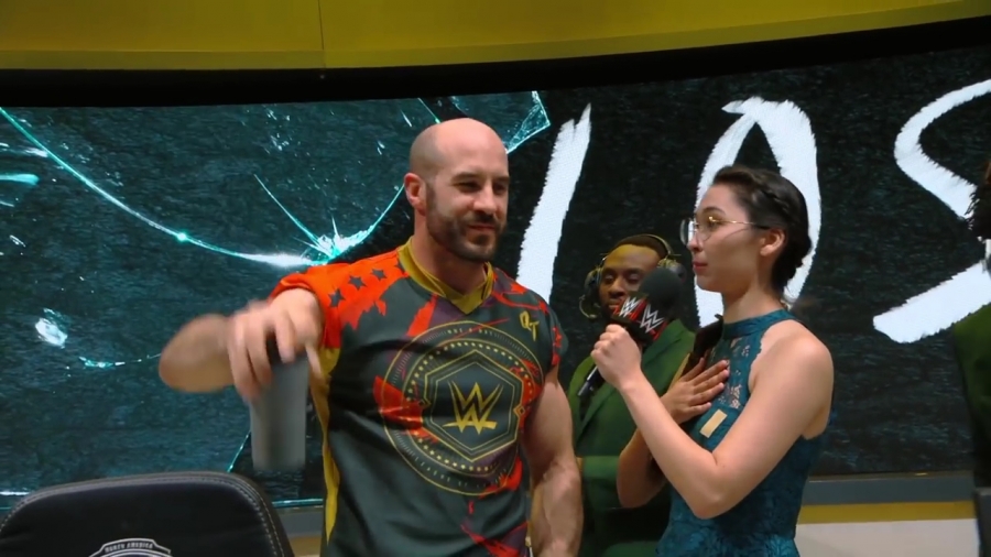 LEAGUE_OF_LEGENDS_-_Team_WWE_vs__Team_NXT_SHOWMATCH_mp41029.jpg