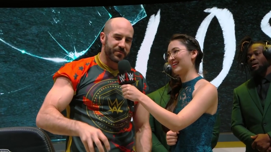 LEAGUE_OF_LEGENDS_-_Team_WWE_vs__Team_NXT_SHOWMATCH_mp41038.jpg