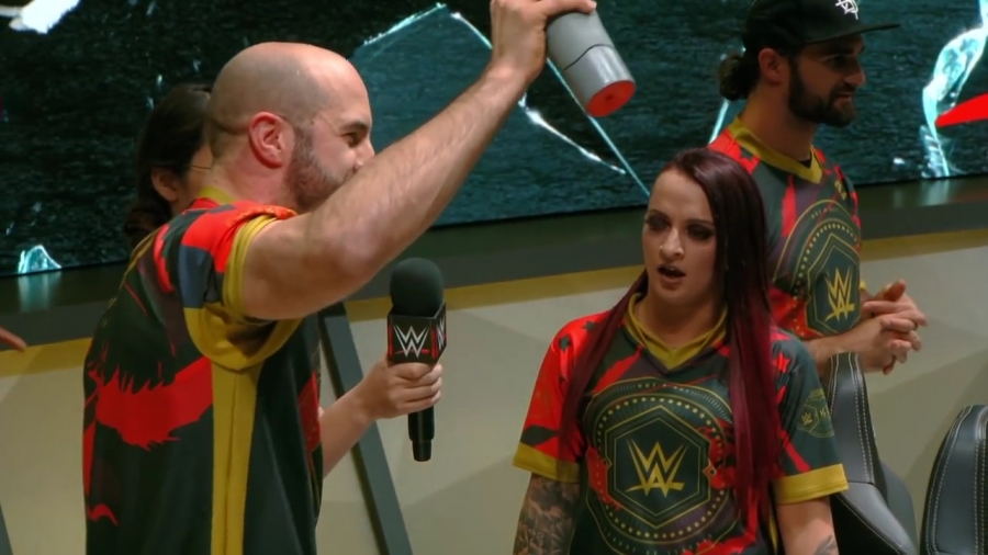 LEAGUE_OF_LEGENDS_-_Team_WWE_vs__Team_NXT_SHOWMATCH_mp41069.jpg