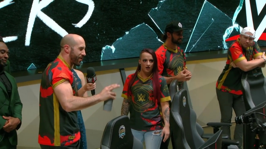 LEAGUE_OF_LEGENDS_-_Team_WWE_vs__Team_NXT_SHOWMATCH_mp41073.jpg