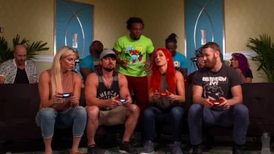 ROYAL_127S_28Charlotte_AJ29_vs__UP-UPBEATNIKS_28Becky_Sami29_--_Rocket_League_Tour_mp40023.jpg