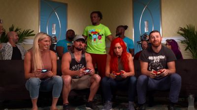 ROYAL_127S_28Charlotte_AJ29_vs__UP-UPBEATNIKS_28Becky_Sami29_--_Rocket_League_Tour_mp40038.jpg