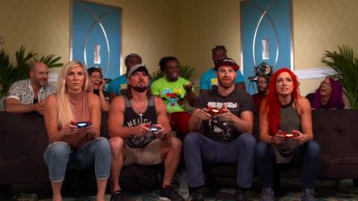 ROYAL_127S_28Charlotte_AJ29_vs__UP-UPBEATNIKS_28Becky_Sami29_--_Rocket_League_Tour_mp40093.jpg