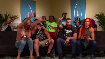 ROYAL_127S_28Charlotte_AJ29_vs__UP-UPBEATNIKS_28Becky_Sami29_--_Rocket_League_Tour_mp40400.jpg