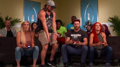ROYAL_127S_28Charlotte_AJ29_vs__UP-UPBEATNIKS_28Becky_Sami29_--_Rocket_League_Tour_mp40638.jpg