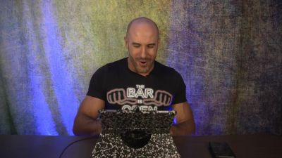 SAMOA_JOE___CESARO_need_to_pump_it_up__-_Clash_With_Cesaro_mp44805.jpg