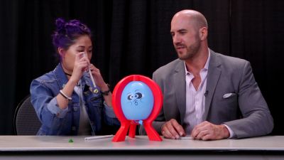 SMOSH_GAMES_x_UUDD-_MARI_vs__CESARO_--_Boom_Boom_Balloon21_--_Expansion_Pack_mp40059.jpg