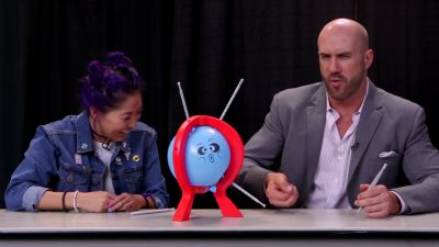 SMOSH_GAMES_x_UUDD-_MARI_vs__CESARO_--_Boom_Boom_Balloon21_--_Expansion_Pack_mp40093.jpg
