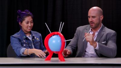 SMOSH_GAMES_x_UUDD-_MARI_vs__CESARO_--_Boom_Boom_Balloon21_--_Expansion_Pack_mp40108.jpg