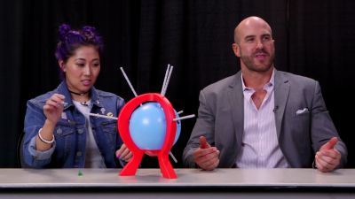 SMOSH_GAMES_x_UUDD-_MARI_vs__CESARO_--_Boom_Boom_Balloon21_--_Expansion_Pack_mp40136.jpg