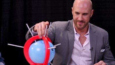 SMOSH_GAMES_x_UUDD-_MARI_vs__CESARO_--_Boom_Boom_Balloon21_--_Expansion_Pack_mp40162.jpg