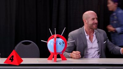 SMOSH_GAMES_x_UUDD-_MARI_vs__CESARO_--_Boom_Boom_Balloon21_--_Expansion_Pack_mp40303.jpg