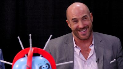 SMOSH_GAMES_x_UUDD-_MARI_vs__CESARO_--_Boom_Boom_Balloon21_--_Expansion_Pack_mp40339.jpg