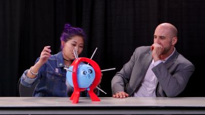 SMOSH_GAMES_x_UUDD-_MARI_vs__CESARO_--_Boom_Boom_Balloon21_--_Expansion_Pack_mp40343.jpg