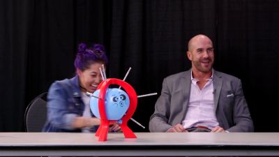 SMOSH_GAMES_x_UUDD-_MARI_vs__CESARO_--_Boom_Boom_Balloon21_--_Expansion_Pack_mp40352.jpg