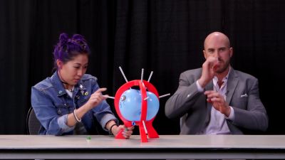 SMOSH_GAMES_x_UUDD-_MARI_vs__CESARO_--_Boom_Boom_Balloon21_--_Expansion_Pack_mp40442.jpg