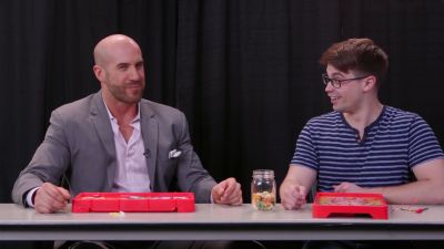 SMOSH_GAMES_x_UUDD-_WWE_Superstars_vs__SMOSH_Games_in_OPERATION_BEANBOOZLED212121_mp40409.jpg
