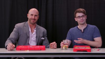 SMOSH_GAMES_x_UUDD-_WWE_Superstars_vs__SMOSH_Games_in_OPERATION_BEANBOOZLED212121_mp40410.jpg