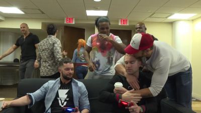 TYLER_BREEZE_vs__MYSTERY_OPPONENT_-_FIFA_18_Superstar_Tournament_-_Gamer_Gauntle_mp40123.jpg
