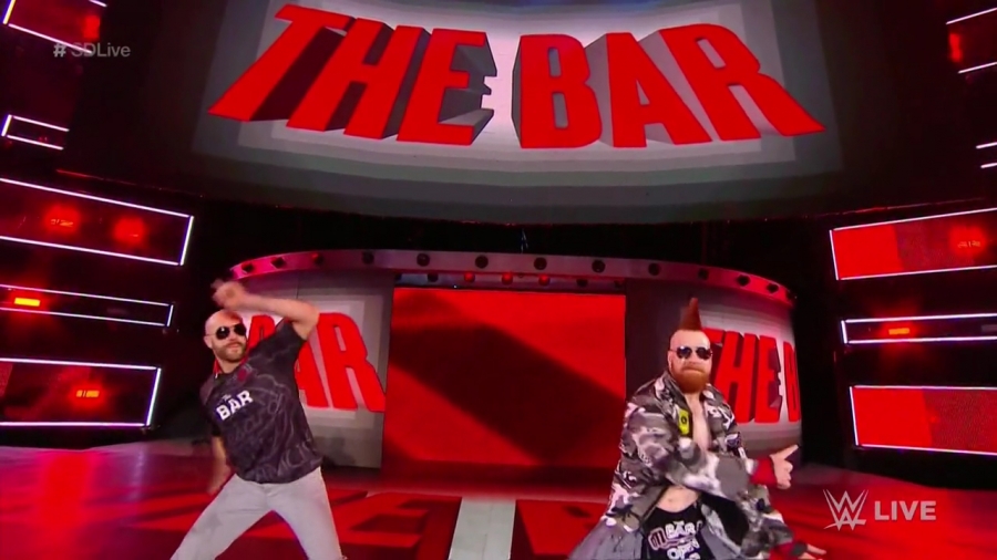 The_Bar_mp41130.jpg