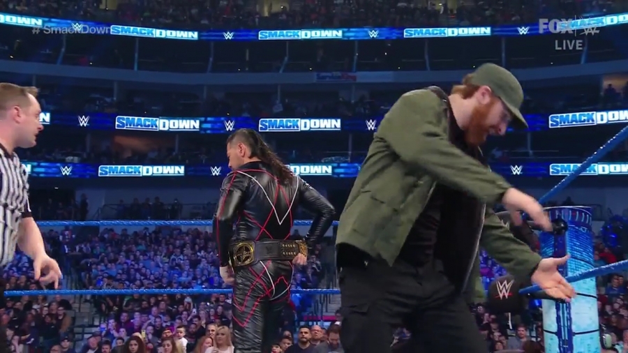 WWE_Friday_Night_SmackDown_2020_01_24_720p_HDTV_x264-NWCHD_mp40632.jpg