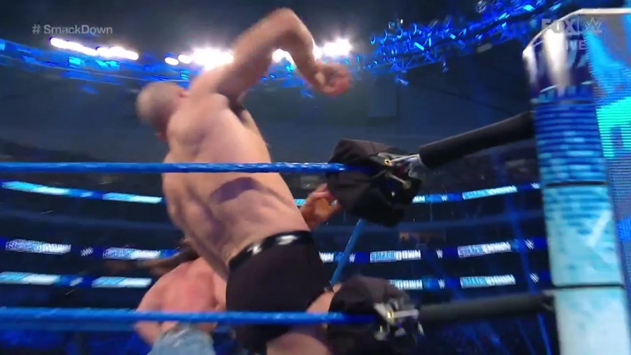 WWE_Friday_Night_SmackDown_2020_01_24_720p_HDTV_x264-NWCHD_mp40662.jpg