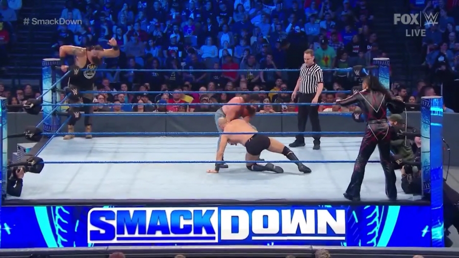WWE_Friday_Night_SmackDown_2020_01_24_720p_HDTV_x264-NWCHD_mp40669.jpg