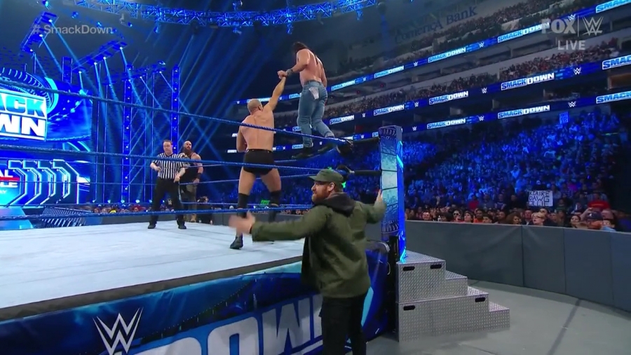 WWE_Friday_Night_SmackDown_2020_01_24_720p_HDTV_x264-NWCHD_mp40688.jpg