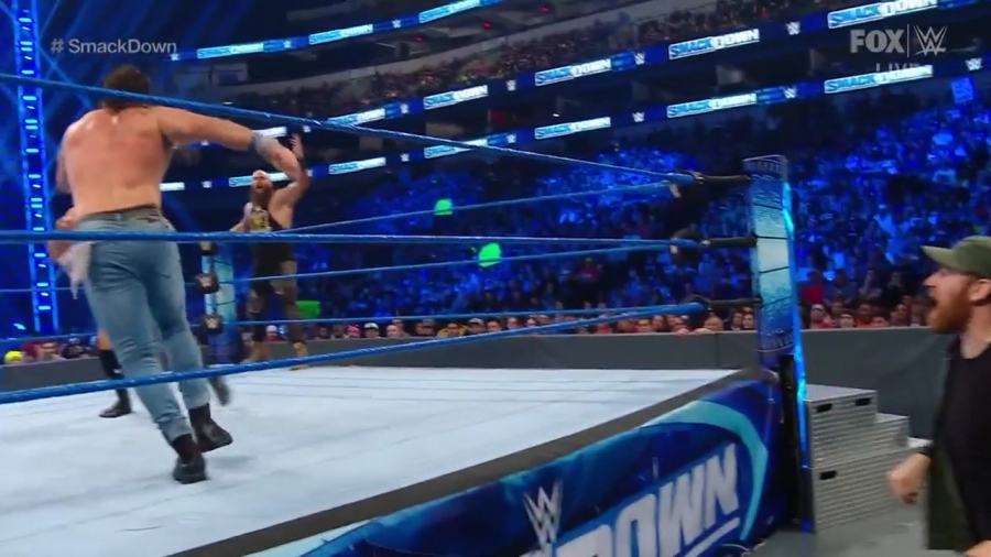 WWE_Friday_Night_SmackDown_2020_01_24_720p_HDTV_x264-NWCHD_mp40716.jpg
