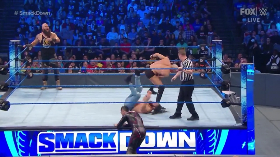 WWE_Friday_Night_SmackDown_2020_01_24_720p_HDTV_x264-NWCHD_mp40717.jpg
