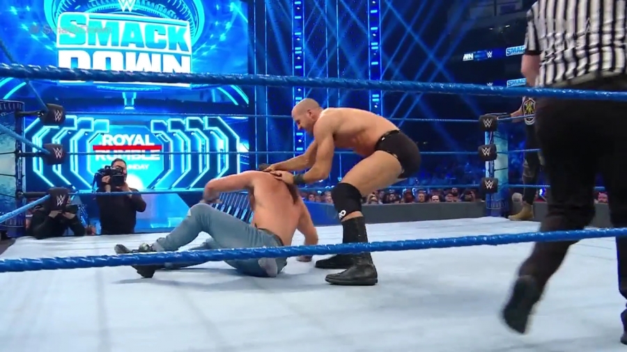 WWE_Friday_Night_SmackDown_2020_01_24_720p_HDTV_x264-NWCHD_mp40719.jpg