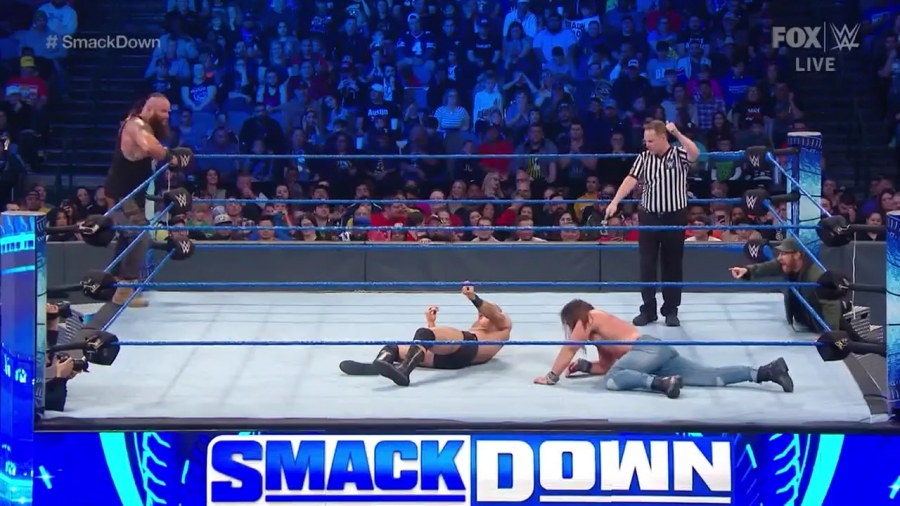 WWE_Friday_Night_SmackDown_2020_01_24_720p_HDTV_x264-NWCHD_mp40766.jpg