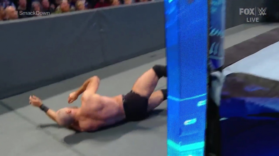 WWE_Friday_Night_SmackDown_2020_01_24_720p_HDTV_x264-NWCHD_mp40800.jpg